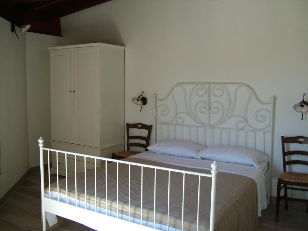Agriturismo "Terra D'Ulivi" Porto Cesareo Zimmer foto