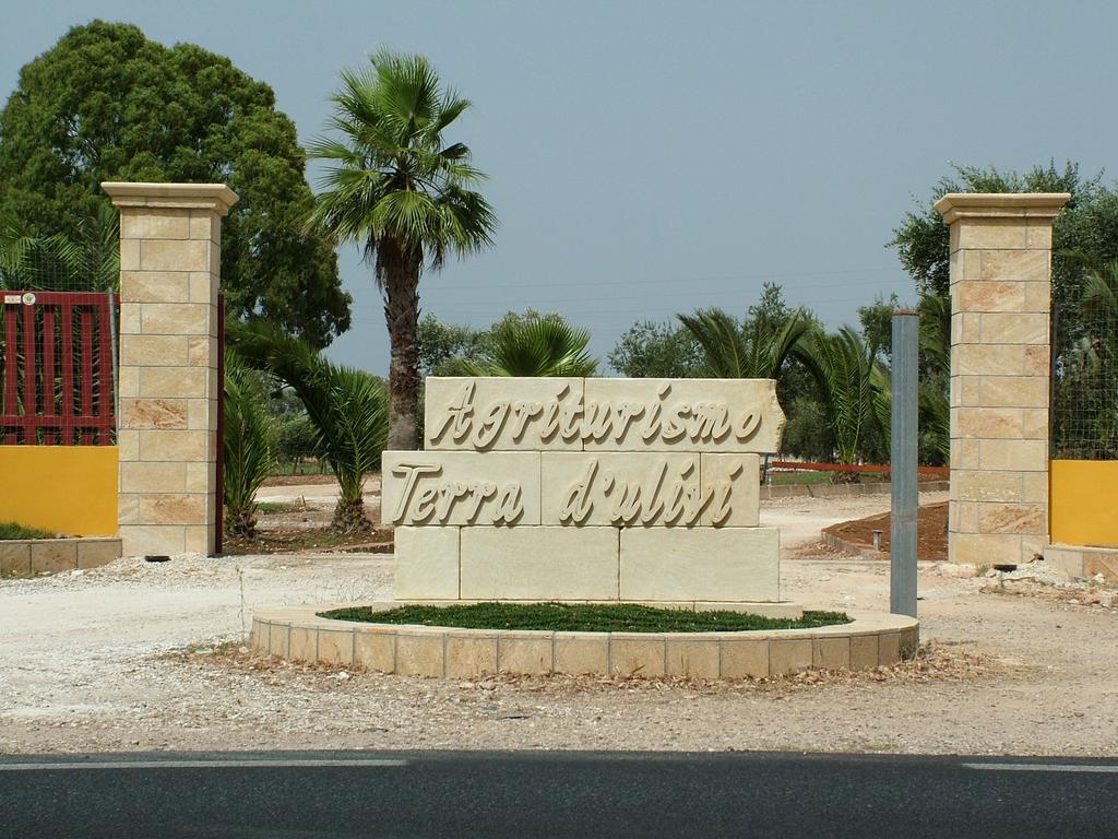 Villa Agriturismo "Terra D'Ulivi" Porto Cesareo Exterior foto